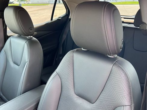 Used 2023 Buick Encore GX Essence w/ Advanced Technology Package AWD/4WD image 12