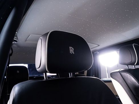Used 2019 Rolls-Royce Phantom Sedan RWD image 47