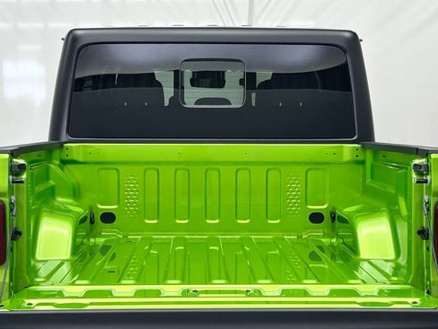 New 2025 Jeep Gladiator Rubicon w/ Safety Group image 12