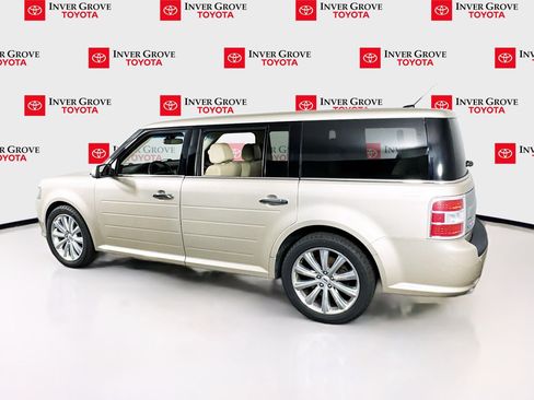 Used 2018 Ford Flex Limited w/ Equipment Group 303A AWD/4WD image 7