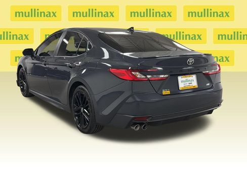 Used 2025 Toyota Camry SE w/ Multimedia Upgrade Package FWD image 15