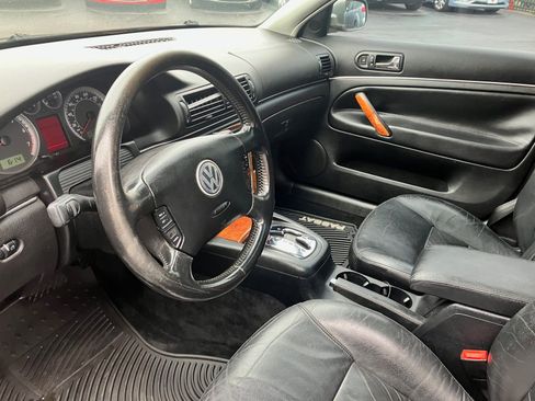 Used 2003 Volkswagen Passat W8 AWD/4WD image 26