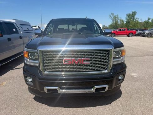 Used 2014 GMC Sierra 1500 Denali w/ Suspension Package, Off-Road AWD/4WD image 2