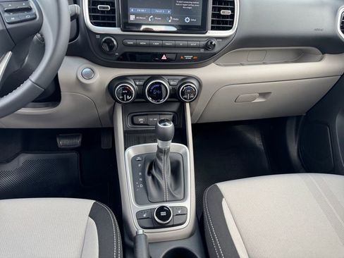 New 2026 Hyundai Venue SEL FWD image 11