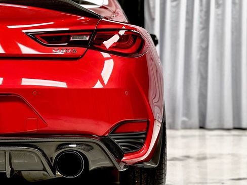 Used 2017 INFINITI Q60 Red Sport 400 image 14