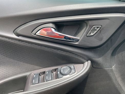 Used 2023 Chevrolet Malibu LT FWD image 16