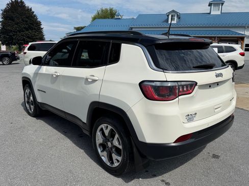 Used 2018 Jeep Compass Limited w/ Navigation Group AWD/4WD image 7
