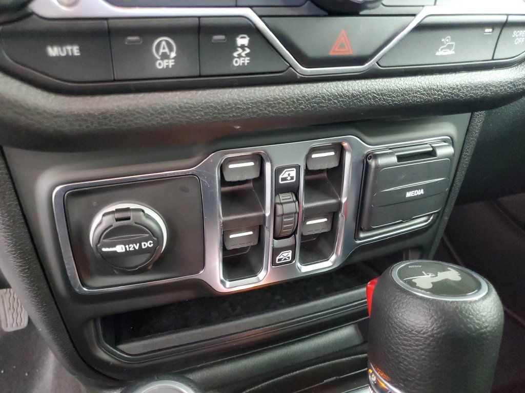 Used 2026 Jeep Wrangler Unlimited Sport AWD/4WD image 18