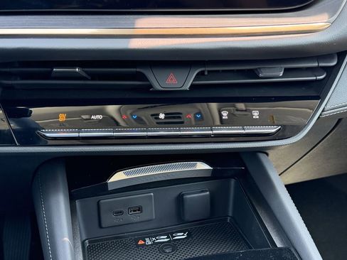 New 2026 Buick Envision Avenir AWD/4WD image 6