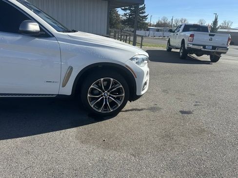 Used 2015 BMW X6 xDrive50i w/ Executive Package image 13