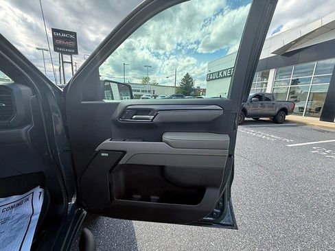 Used 2026 Chevrolet Silverado 1500 ZR2 AWD/4WD image 25