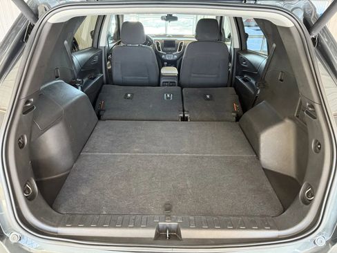 Used 2019 Chevrolet Equinox LT image 18