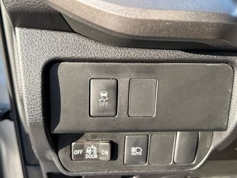 Used 2023 Toyota Tacoma SR5 image 28