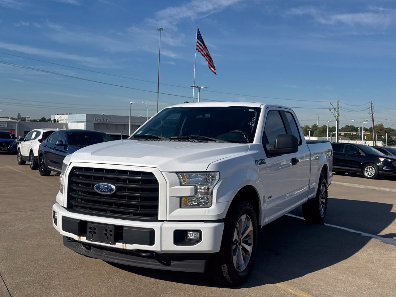 Used 2017 Ford F150 XL w/ Equipment Group 101A Mid AWD/4WD image 10