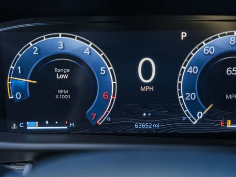 Used 2022 Jeep Wagoneer Series III image 41