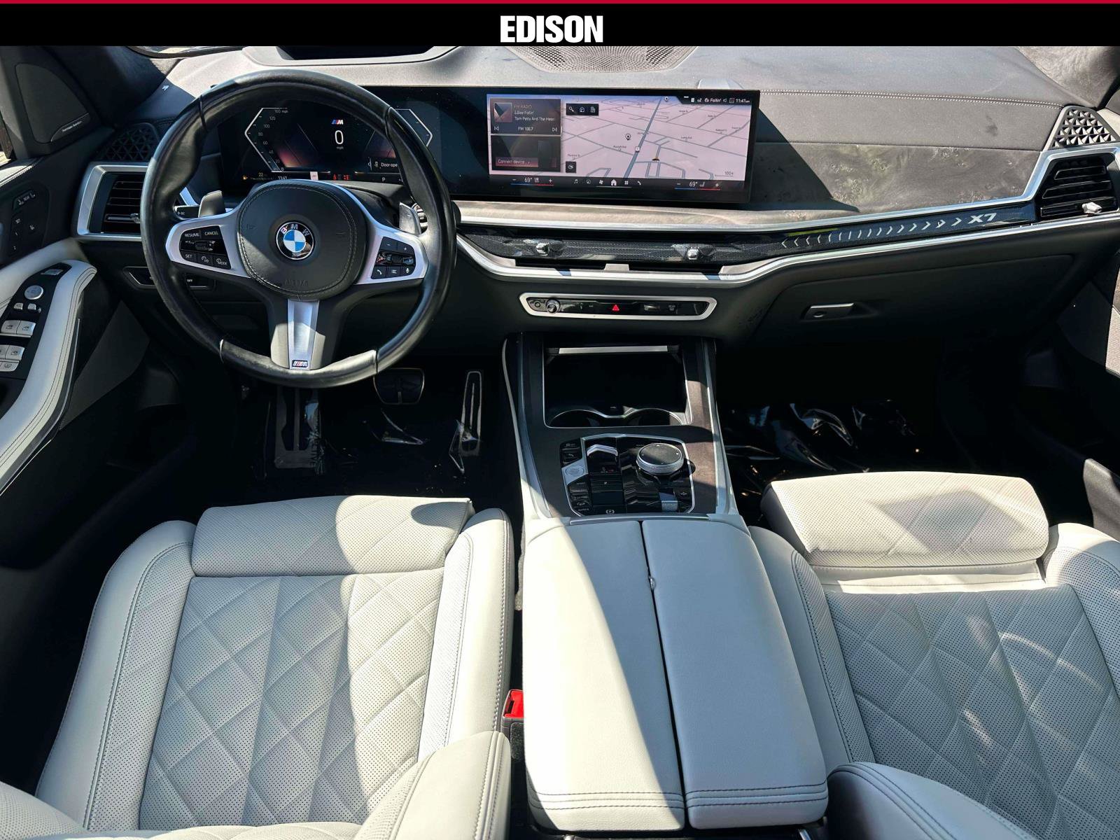 Used 2024 BMW X7 xDrive40i w/ M Sport Package AWD/4WD image 13