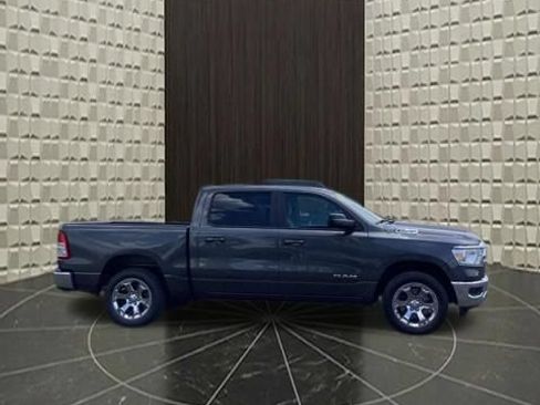 Certified 2022 RAM 1500 Big Horn AWD/4WD image 3