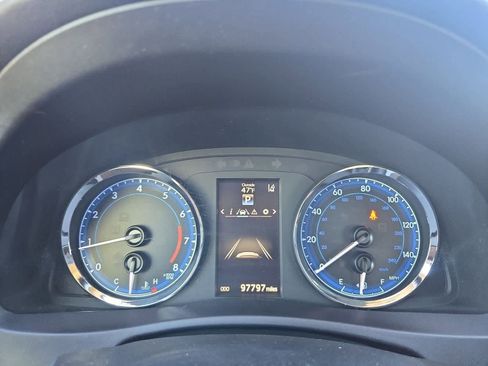 Used 2019 Toyota Corolla L image 30