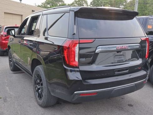 Used 2023 GMC Yukon AT4 w/ AT4 Premium Package AWD/4WD image 4