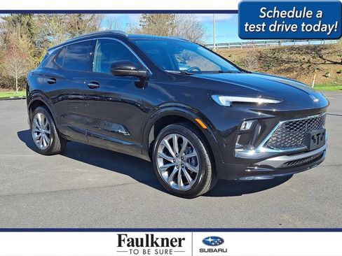Used 2025 Buick Encore GX Avenir w/ Avenir Convenience Package AWD/4WD image 1