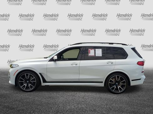 Used 2022 BMW X7 xDrive40i w/ M Sport Package AWD/4WD image 7