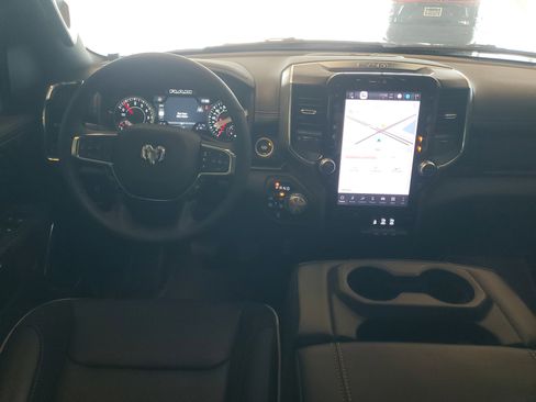 Used 2025 RAM 1500 Laramie AWD/4WD image 12