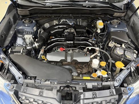 Used 2015 Subaru Forester 2.5i Touring AWD/4WD image 7