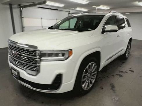 Certified 2023 GMC Acadia Denali w/ Denali Ultimate Package image 4