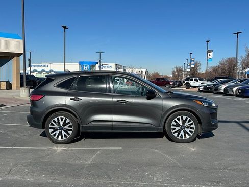 Used 2020 Ford Escape SE Sport image 2