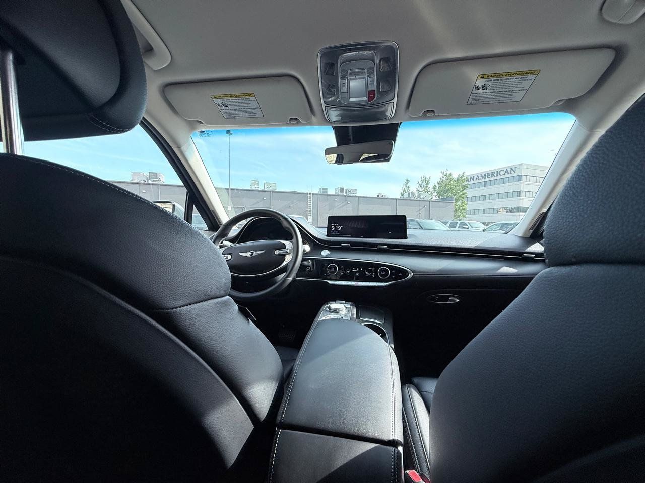 Used 2025 Genesis GV70 2.5T AWD/4WD image 13