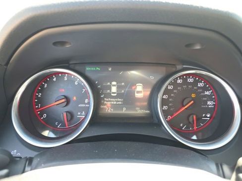 Used 2018 Toyota Camry XSE FWD image 15