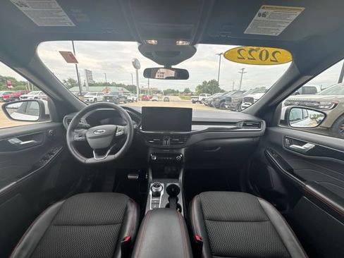 Used 2023 Ford Escape ST-Line Select w/ Tech Pack #2 AWD/4WD image 22