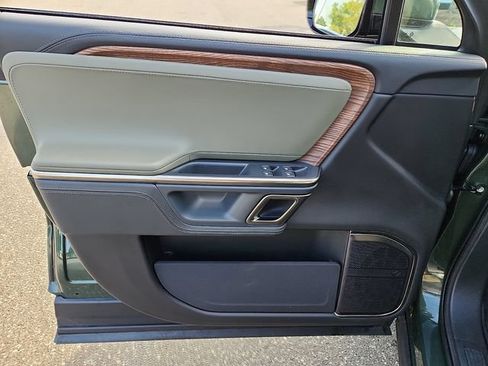Used 2023 Rivian R1S Launch Edition AWD/4WD image 13