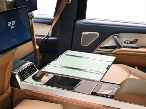 Used 2023 Land Rover Range Rover LWB SV Autobiography image 70