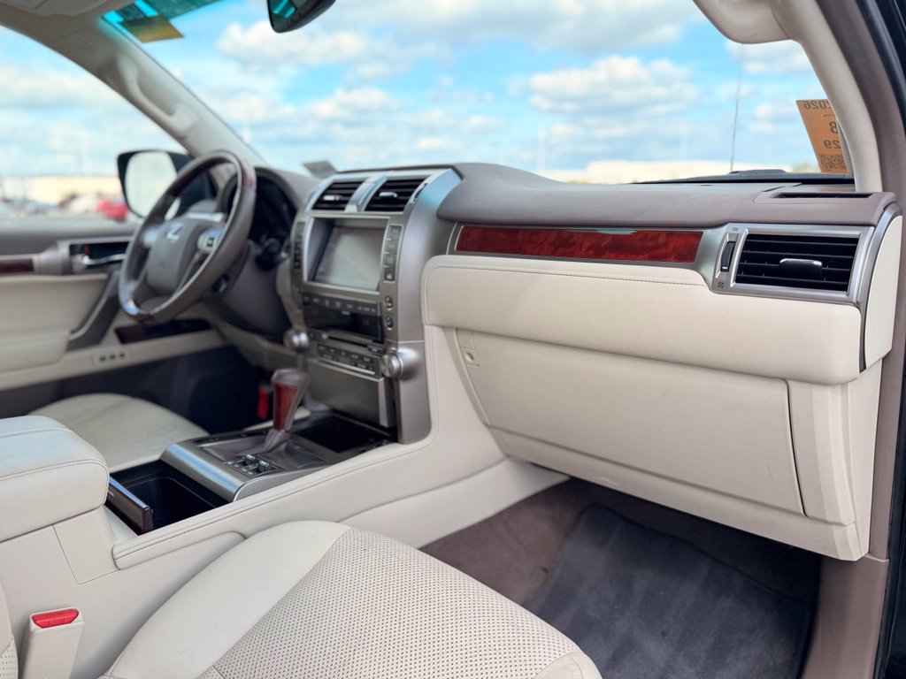 Used 2013 Lexus GX 460 w/ Comfort Plus Pkg AWD/4WD image 8