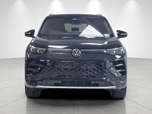 New 2026 Volkswagen Tiguan SEL R-Line AWD/4WD image 8