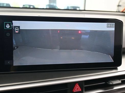 Used 2025 Kia Sorento S w/ Panoramic Sunroof Package FWD image 17