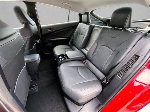 Used 2017 Toyota Prius Prime Premium FWD image 28