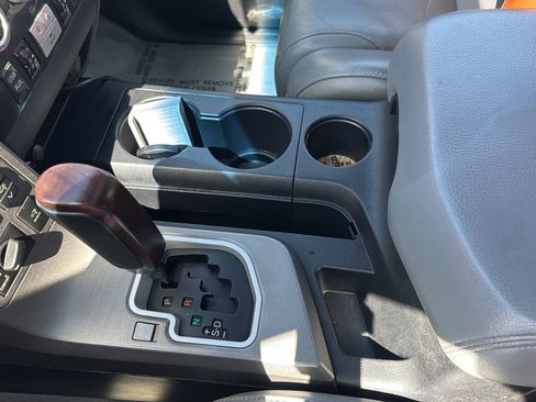 Used 2011 Toyota Sequoia Platinum AWD/4WD image 24