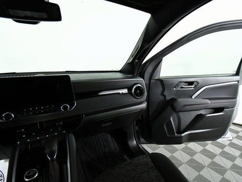 Used 2024 Chevrolet Colorado Z71 w/ Z71 Convenience Package 2 image 20