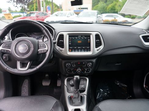 Used 2019 Jeep Compass High Altitude AWD/4WD image 19