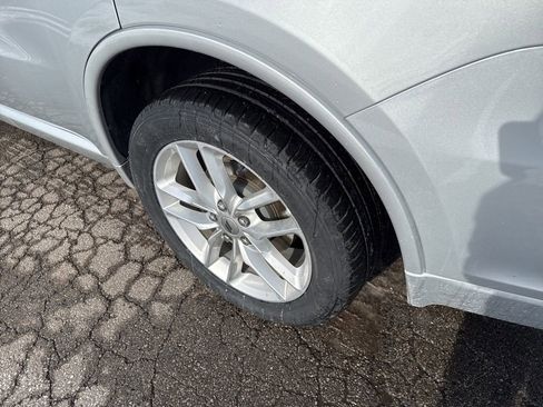 Used 2024 Dodge Durango GT image 15