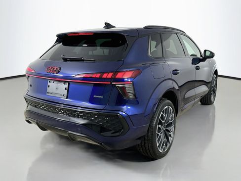 New 2026 Audi Q3 quattro 2.0T AWD/4WD image 5