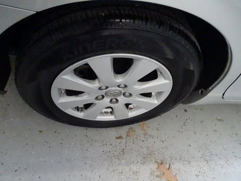 Used 2009 Toyota Camry XLE image 23