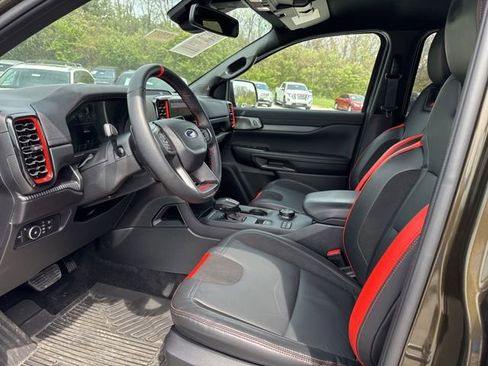 Used 2025 Ford Ranger Raptor image 8