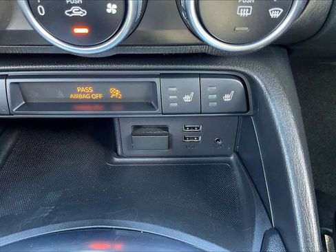 Used 2020 FIAT 124 Spider Abarth w/ Convenience Group image 33