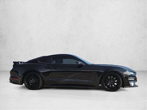 Used 2019 Ford Mustang GT Premium w/ GT Performance Package RWD image 4