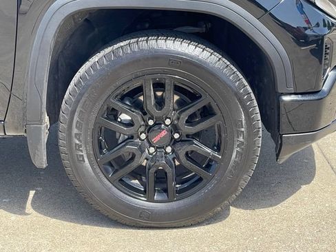 Used 2025 GMC Sierra 1500 Elevation AWD/4WD image 10