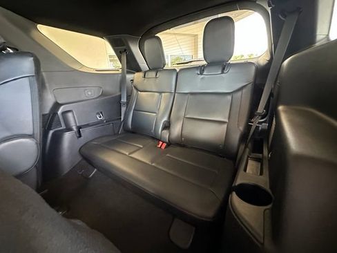 Used 2025 Ford Explorer ST AWD/4WD image 21