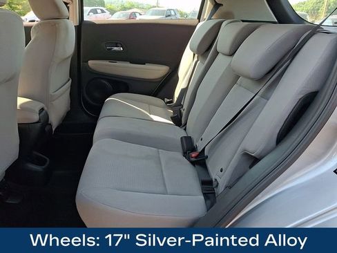 Used 2019 Honda HR-V LX image 18